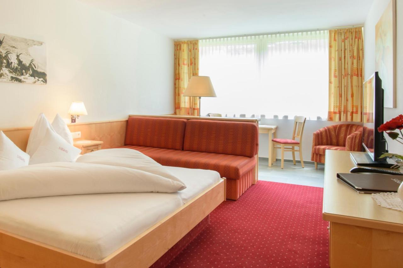 Hotel Silbertal Oda fotoğraf